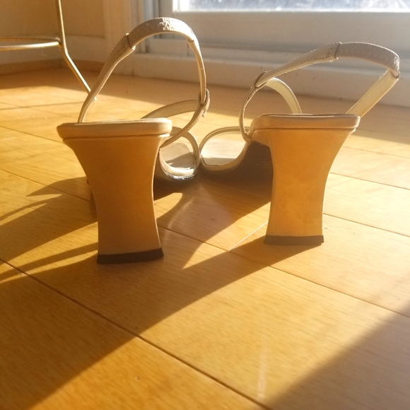 Vintage Bata Square Tip Heels Size 6 - Picture 3 of 4